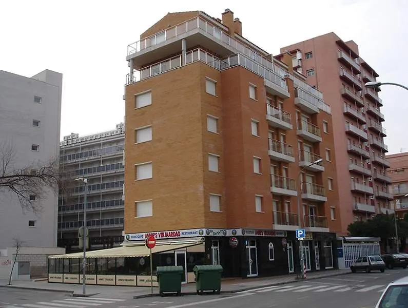 Rvhotels Apartamentos Villa De Madrid Blanes 2*,  Spagna